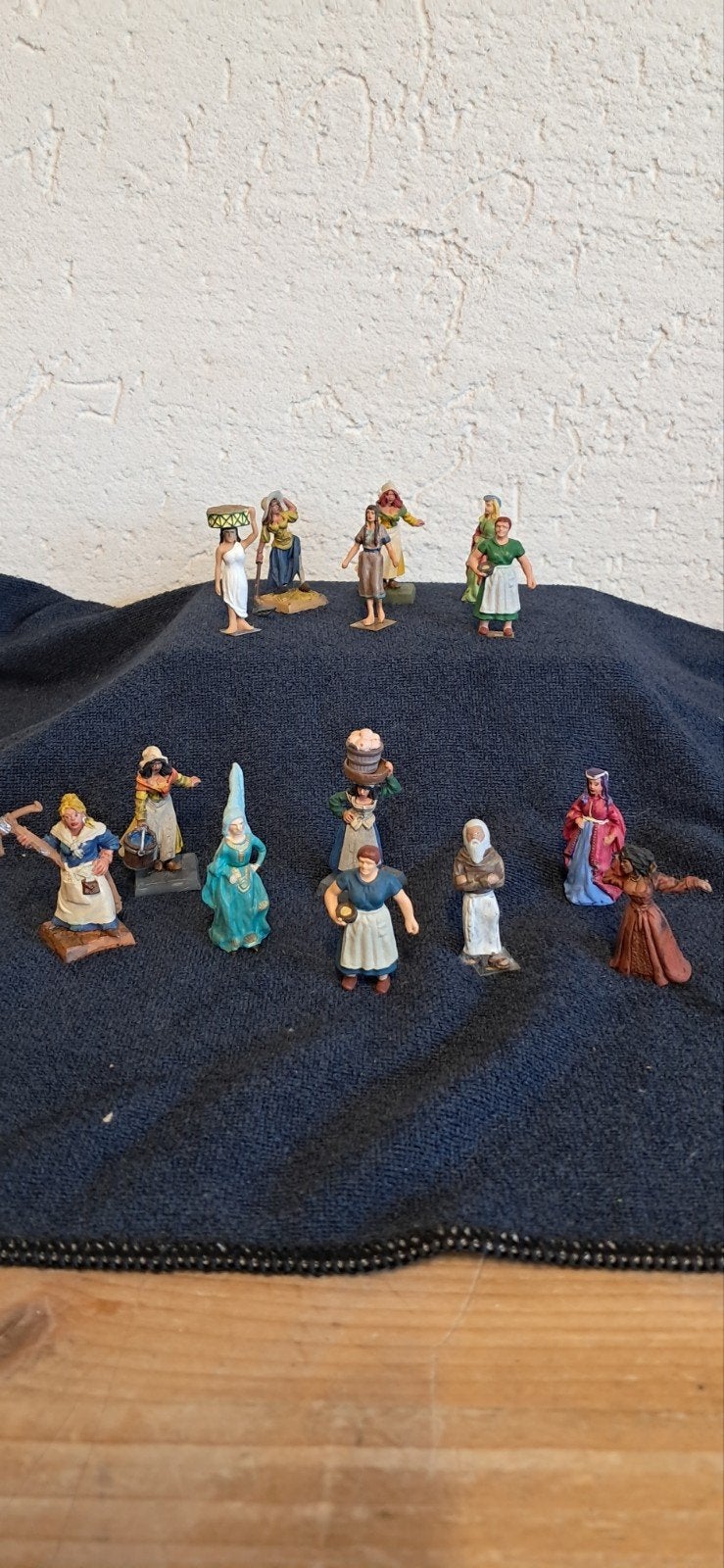 jonkvrouwen /bedienden figuurtjes, Verzamelen, Ophalen of Verzenden, Zo goed als nieuw