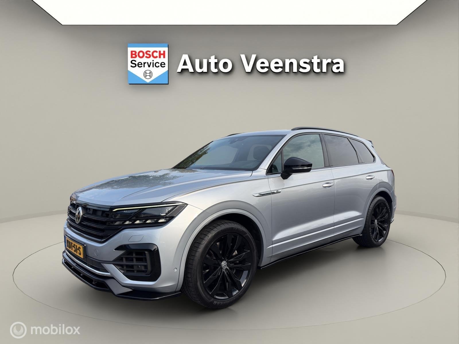 Volkswagen Touareg 3.0 TSI R-Line|LUXE|MASSAGE|MATRIX|MAXTON, Automaat, Gebruikt, 2995 cc, Met garantie (alle)