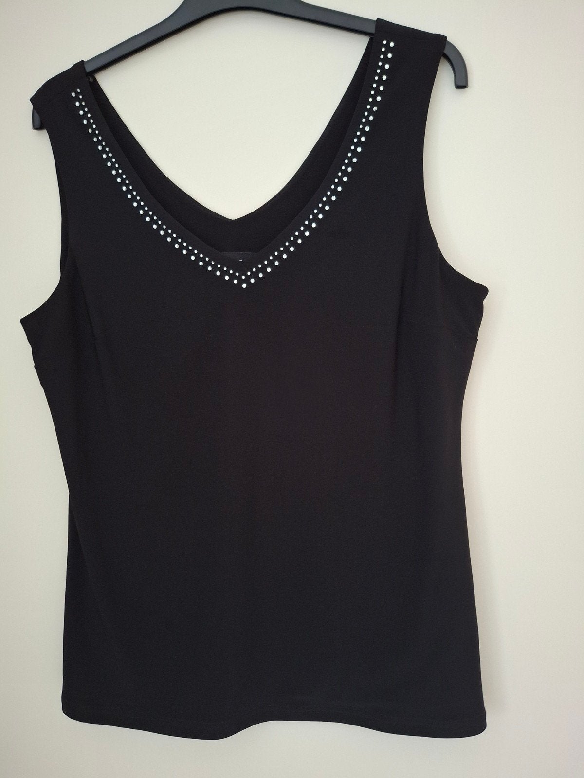 JOSEPH RIBKOFF top 2 keer aangehad te klein gekocht., Kleding | Dames, Zwart, Maat 42/44 (L), Joseph Ribkoff, Ophalen of Verzenden