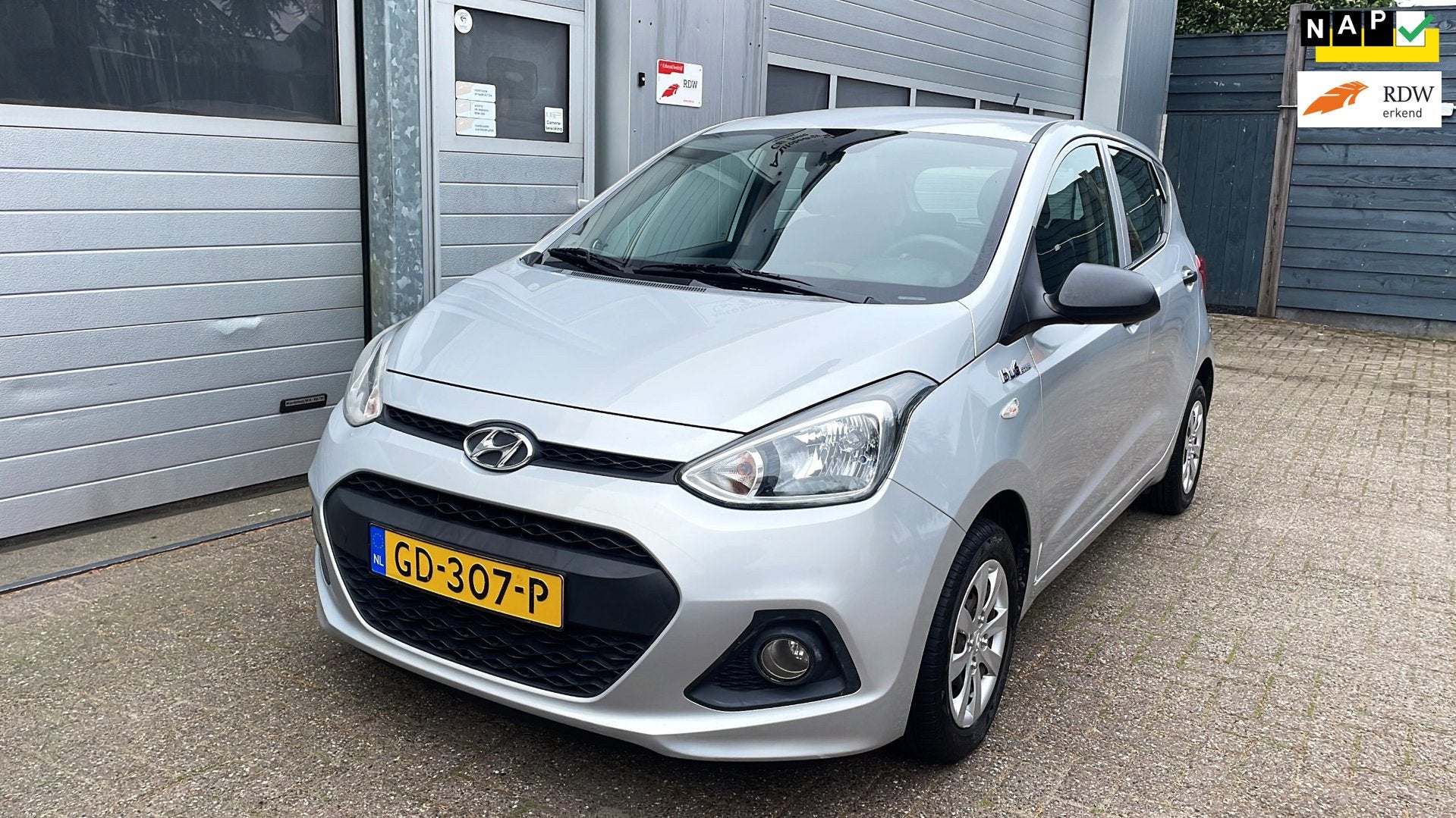 Hyundai I10 1.0i i-Drive 2015-NAP-APK 6 mei 2027, Auto's, Voorwielaandrijving, Stof, Gebruikt, 23 km/l