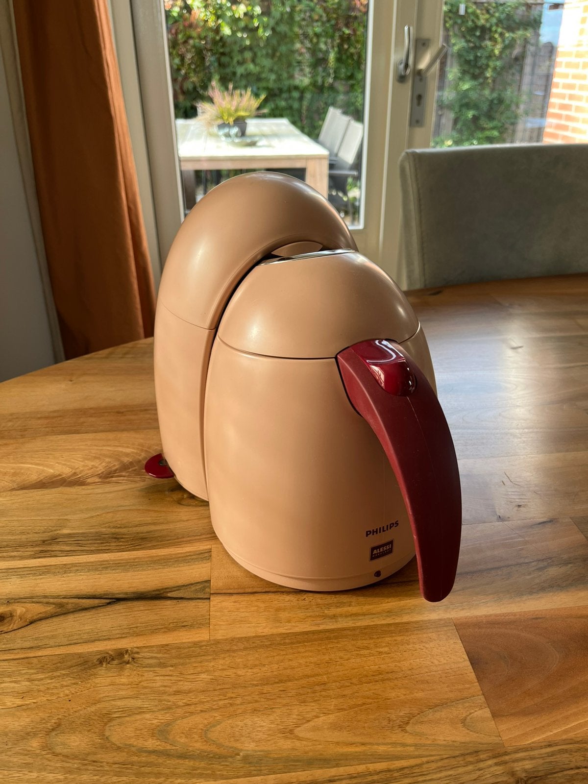 Philips Alessi Koffiezetaparaat (roze), Ophalen, Zo goed als nieuw