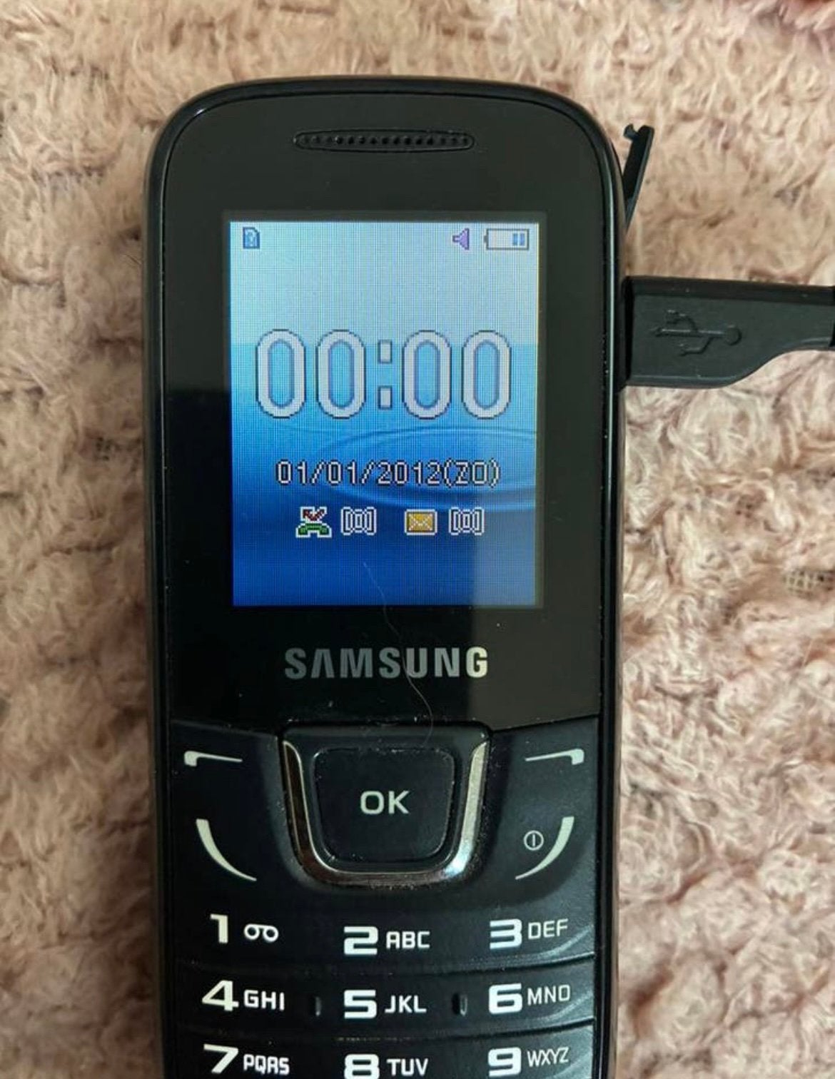 Samsung telefoon, Telecommunicatie, Mobiele telefoons | Samsung, 128 GB, Ophalen of Verzenden, Zo goed als nieuw, Zwart