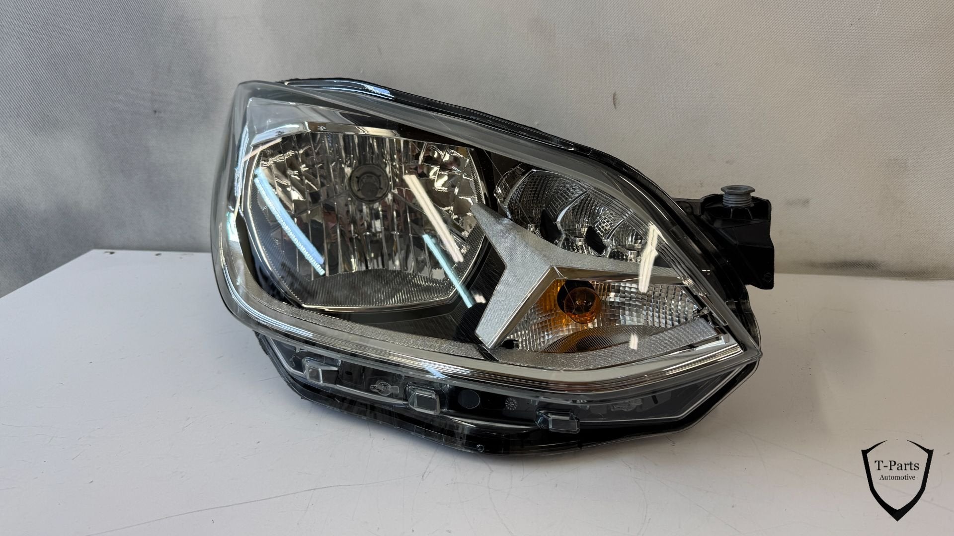 vw volkswagen up koplamp rechts 1S1941016AA lamp, Gebruikt, Volkswagen, Volkswagen AG, Berliner Ring 2
38440  Wolfsburg, DE