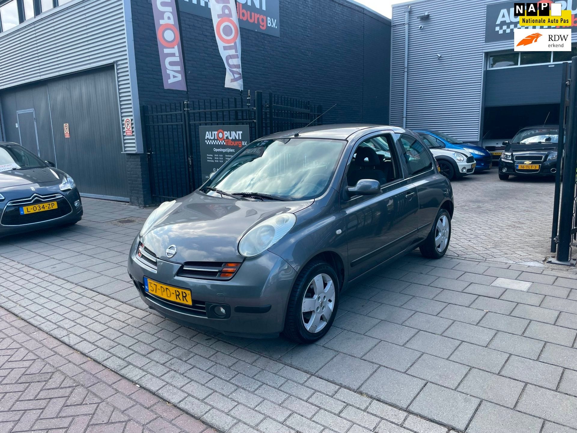 Nissan Micra 1.2 Visia 3e Eigenaar! Trekhaak Airco NAP APK, Voorwielaandrijving, Gebruikt, 31 €/maand, 4 cilinders