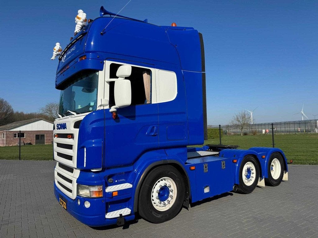 Scania - R500 V8 - Showtruck - Vollucht - Gestuurd - Retarde, Auto's, Scania, Overige brandstoffen, Bedrijf, 2 stoelen