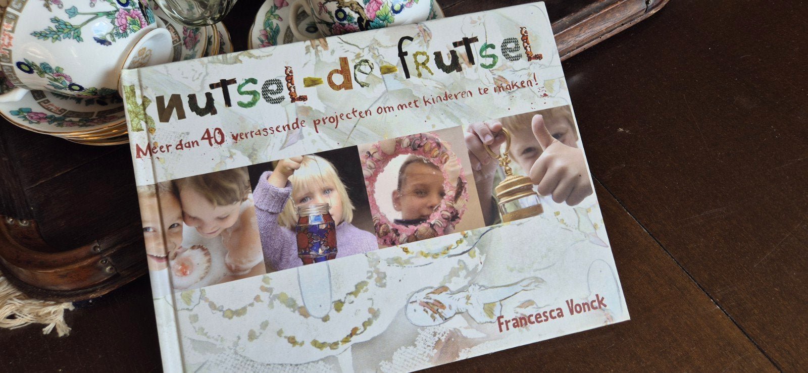 F. Vonck - Knutsel-de-frutsel WAT EEN LEUK KINDERBOEK, Ophalen of Verzenden, Zo goed als nieuw, F. Vonck