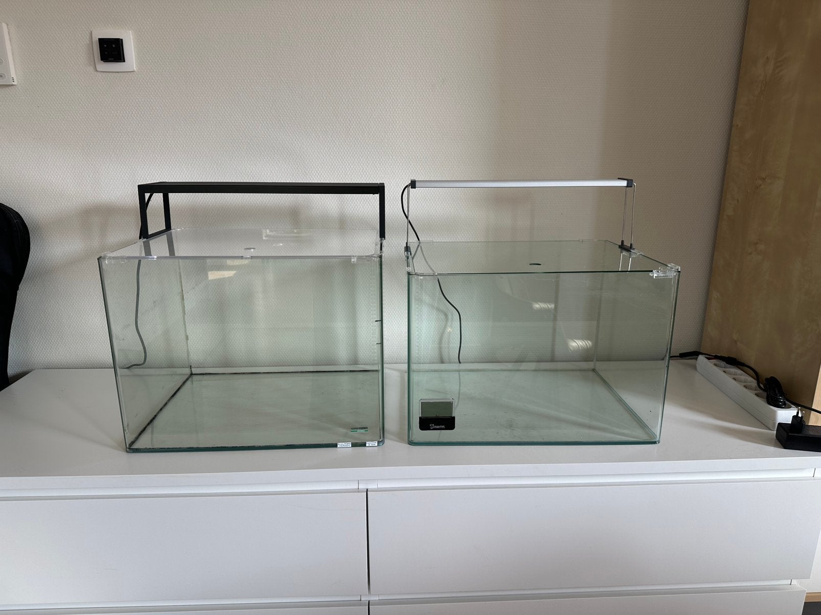 Dennerle Nano Cube aquariums (2x) incl. Chihiros verlichting, Ophalen, App-bediening, Dennerle, Zo goed als nieuw