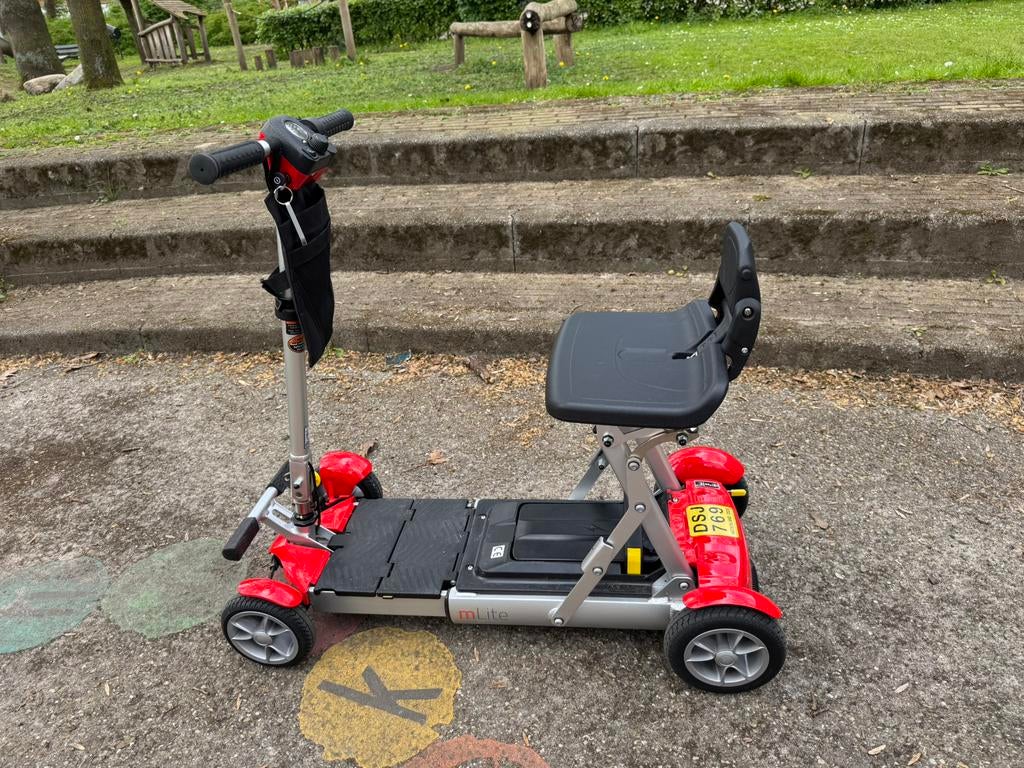 Opvouwbare Scootmobiel M-lite, Ophalen, Zo goed als nieuw, 10 km/u of minder
