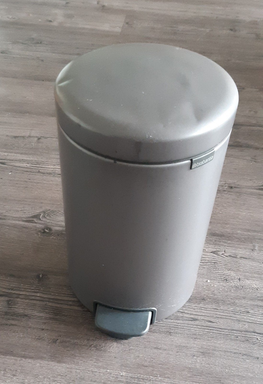 Brabantia pedaalemmer 10-12L, Huis en Inrichting, 10 tot 20 liter, Ophalen of Verzenden, Gebruikt, Met pedaal