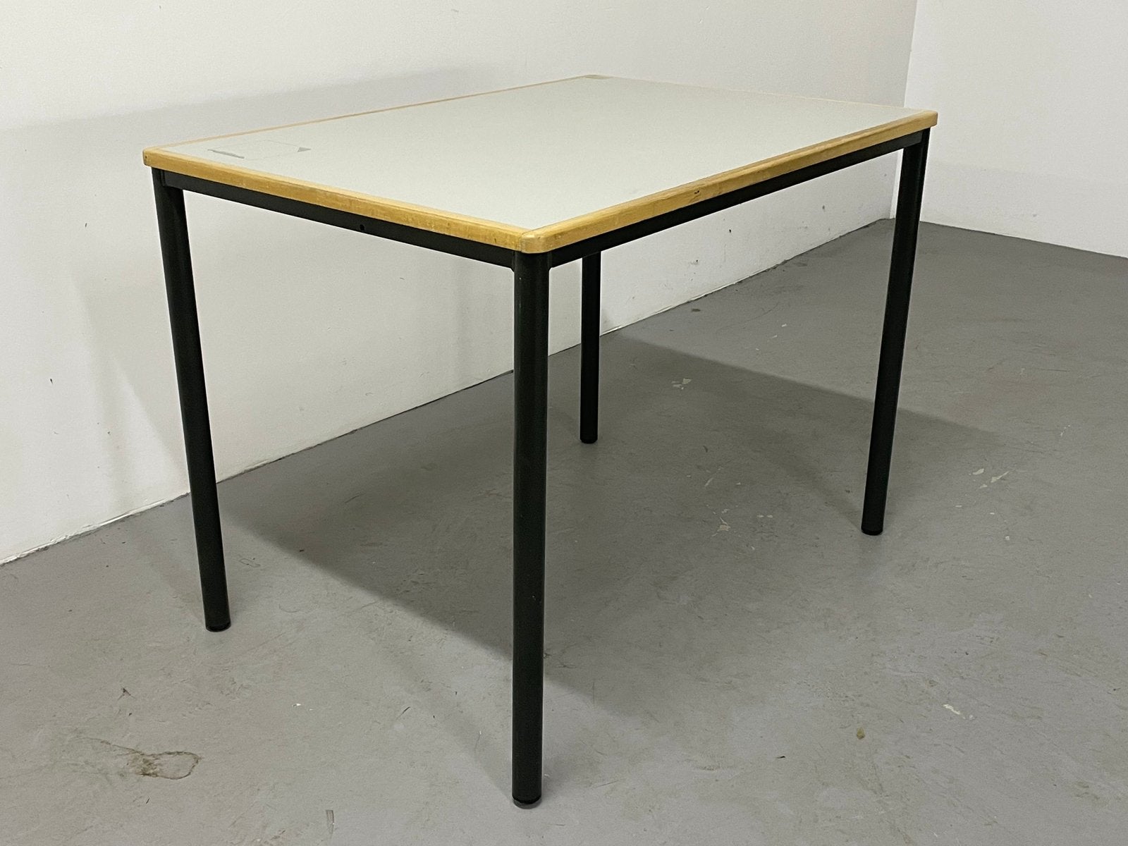 14x Kantinetafel Schooltafel, Ophalen, Gebruikt, 50 tot 100 cm, X