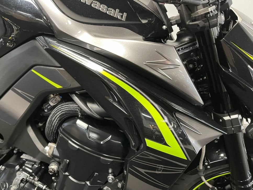 ️️Kawasaki Z 1000 R  Z100R Z1000 R (2017)️️, Kawasaki, 4 cilinders, Bedrijf, Onbekend