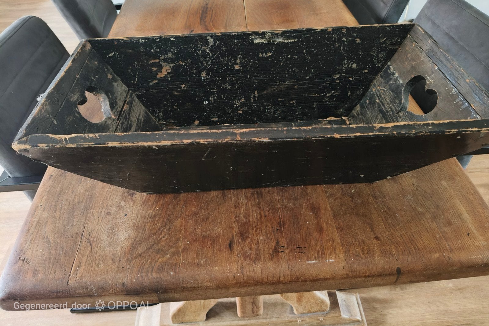 Antieke houten trog met hartjesuitsparingen, Ophalen of Verzenden