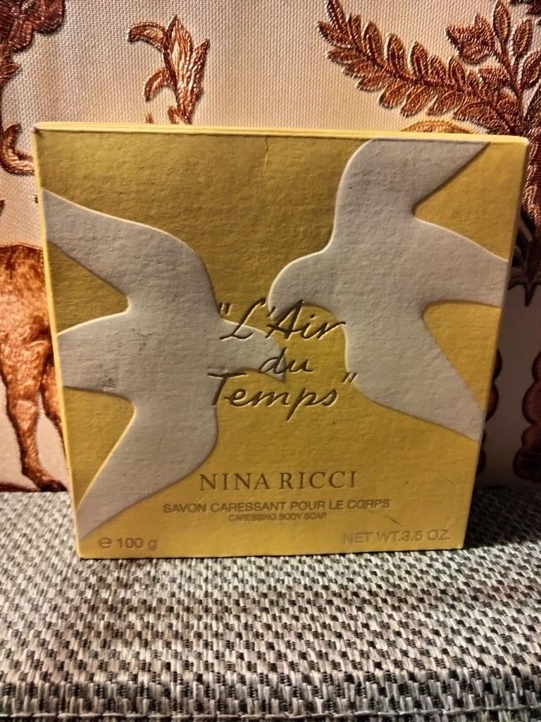 L'air du temps Nina ricci zeep 100 gram nieuw, Ophalen of Verzenden, Nieuw, Overige typen
