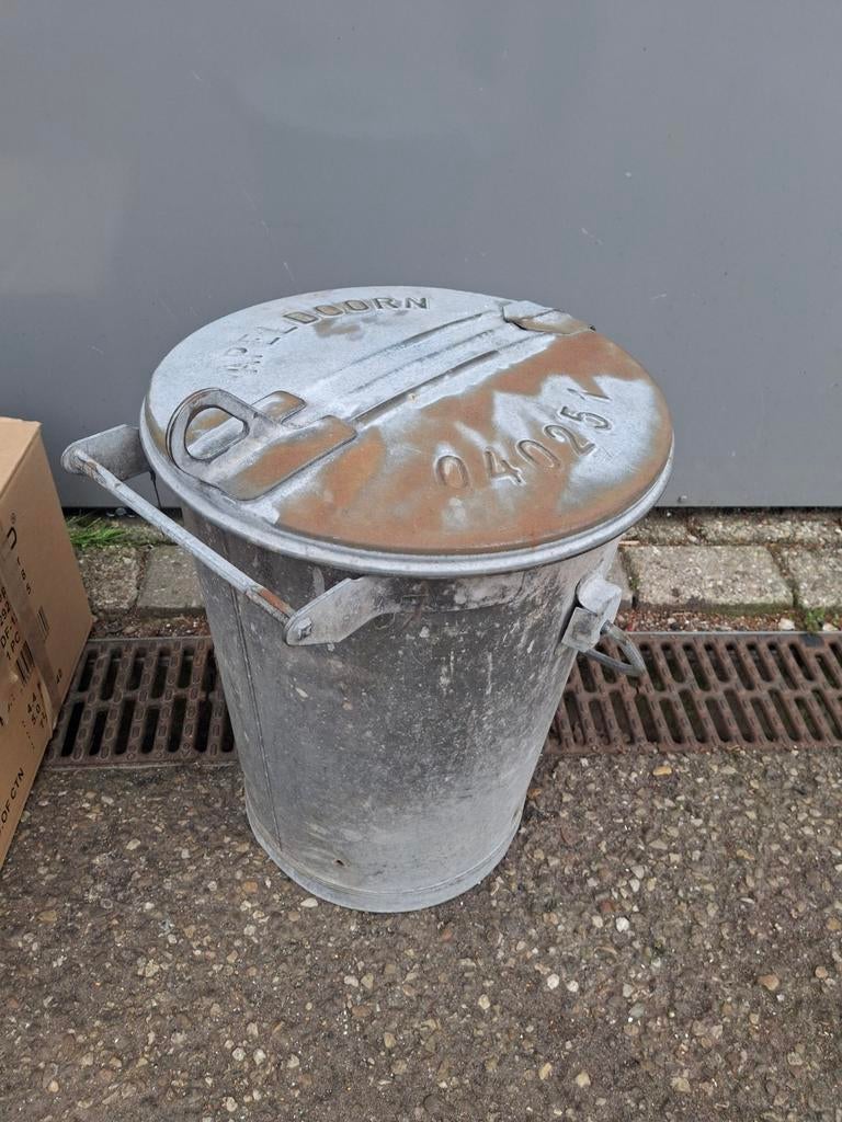 Zinken prullenbak Apeldoorn, Ophalen, Gebruikt, Onbekend, 20 tot 30 liter