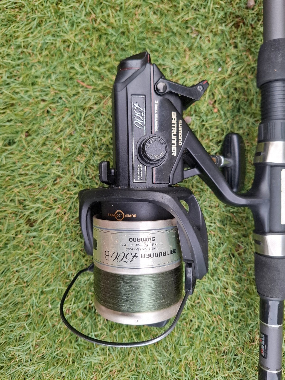 Complete karperset: 3 Shakespeare hengels, 3 Shimano molens, Watersport en Boten, Ophalen, Nieuw, Complete hengel