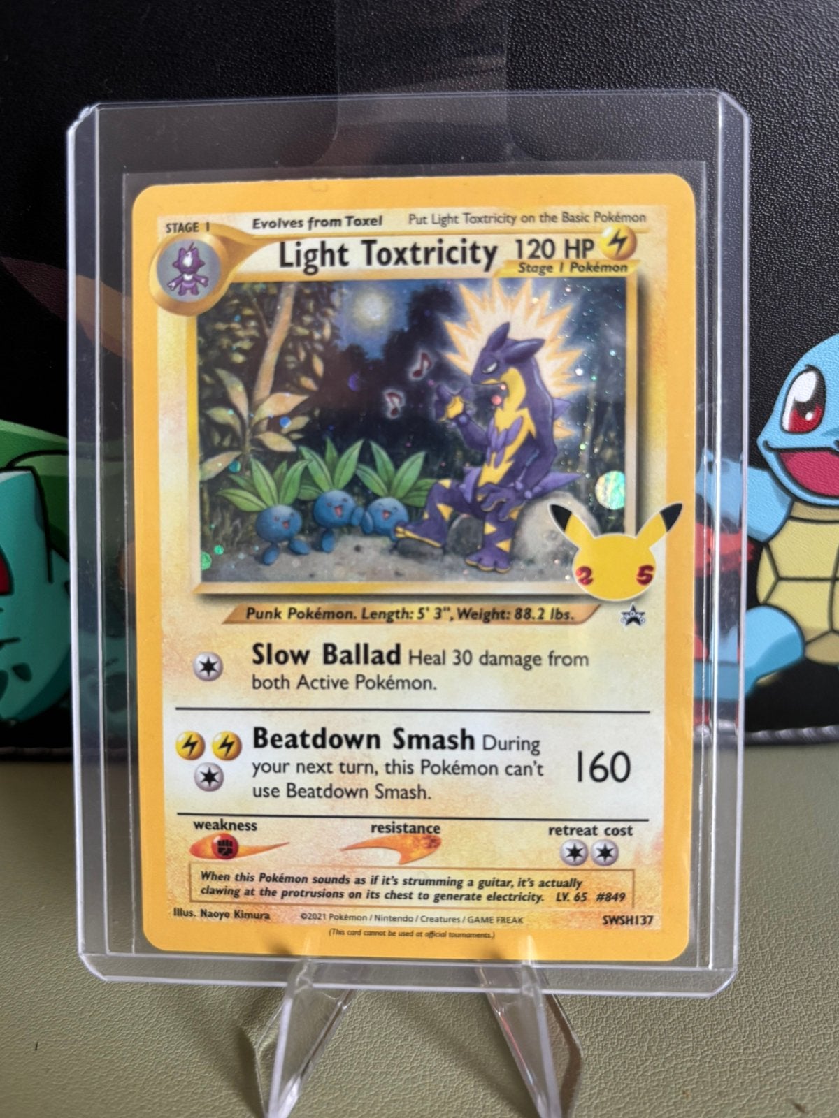 Light Toxtricity #SWSH137 - Pokémon Promo, Hobby en Vrije tijd, Verzamelkaartspellen | Pokémon, Ophalen of Verzenden, Zo goed als nieuw