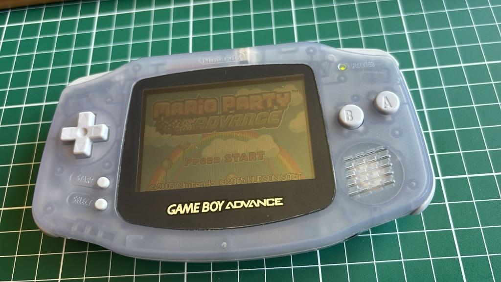 Nintendo Game Boy Advance transparant, Spelcomputers en Games, Spelcomputers | Nintendo Game Boy, Ophalen of Verzenden, Zo goed als nieuw