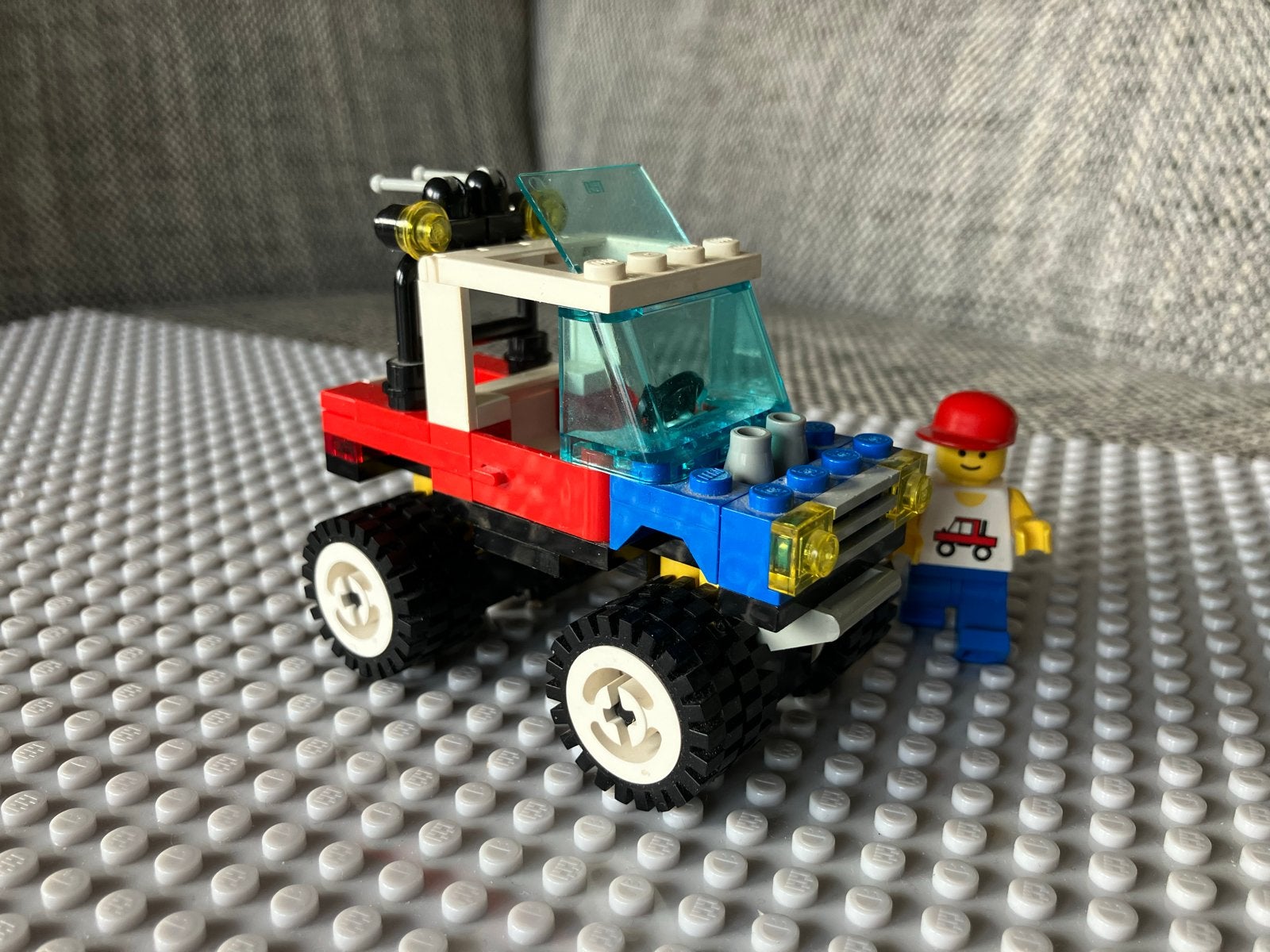 Lego Legoland Classic Jaren '90 Terreinwagen 4x4 + Minifiguu, Ophalen of Verzenden, Gebruikt