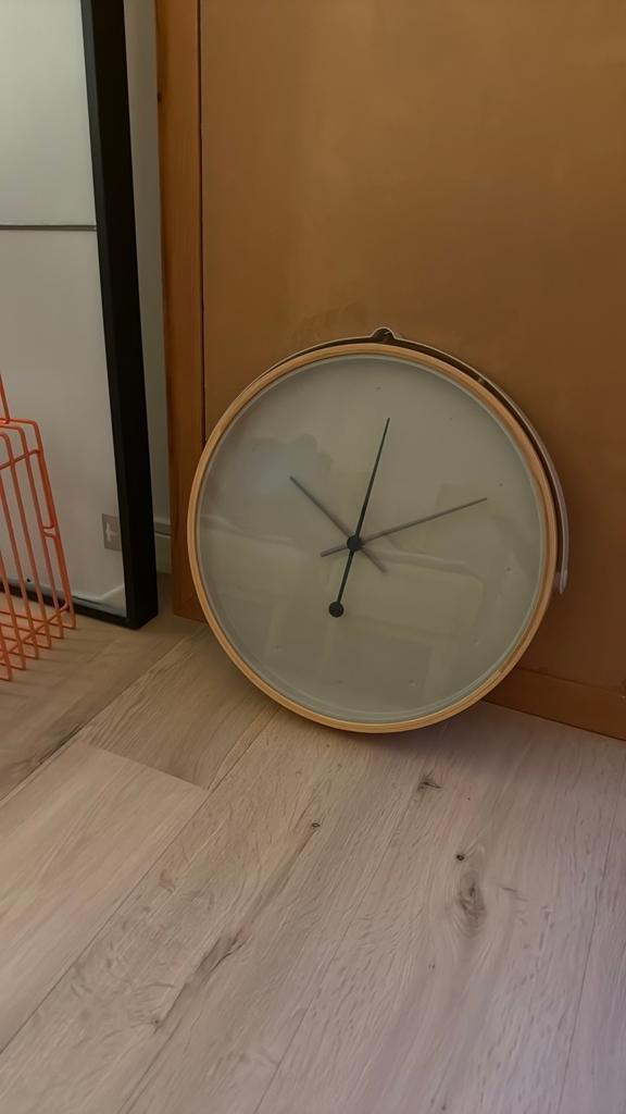 IKEA wandklok, Ophalen, Zo goed als nieuw, Wandklok
