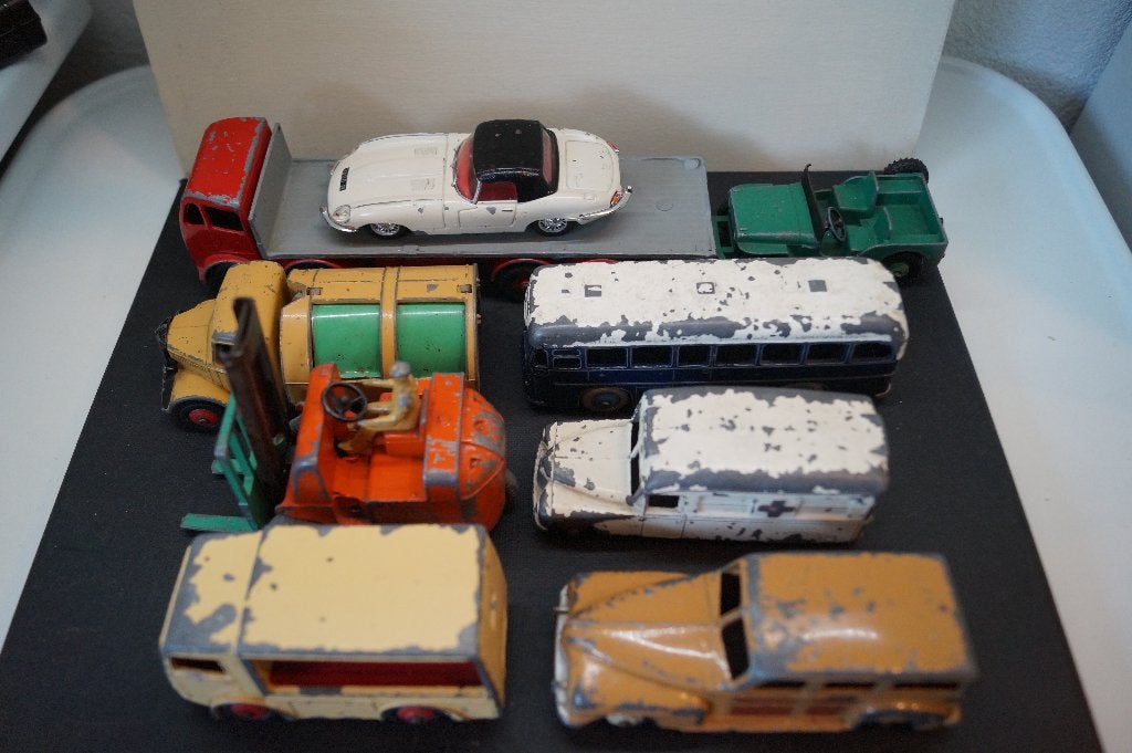 Partij Dinky toys origineel . Geen Atlas!!!  8 x en 1 corgi, Verzenden