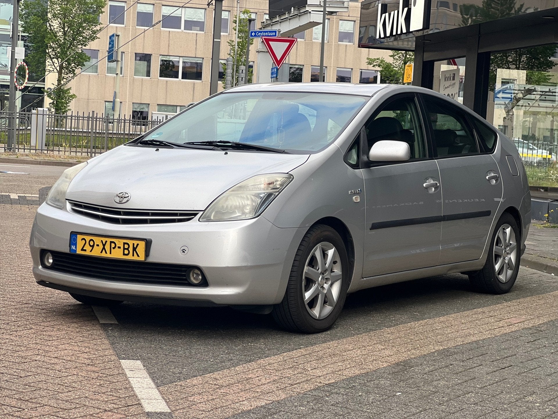 Toyota Prius 1.5 VVT-i Tech Edition, Auto's, Toyota, 1497 cc, Gebruikt, 23 km/l, Origineel Nederlands