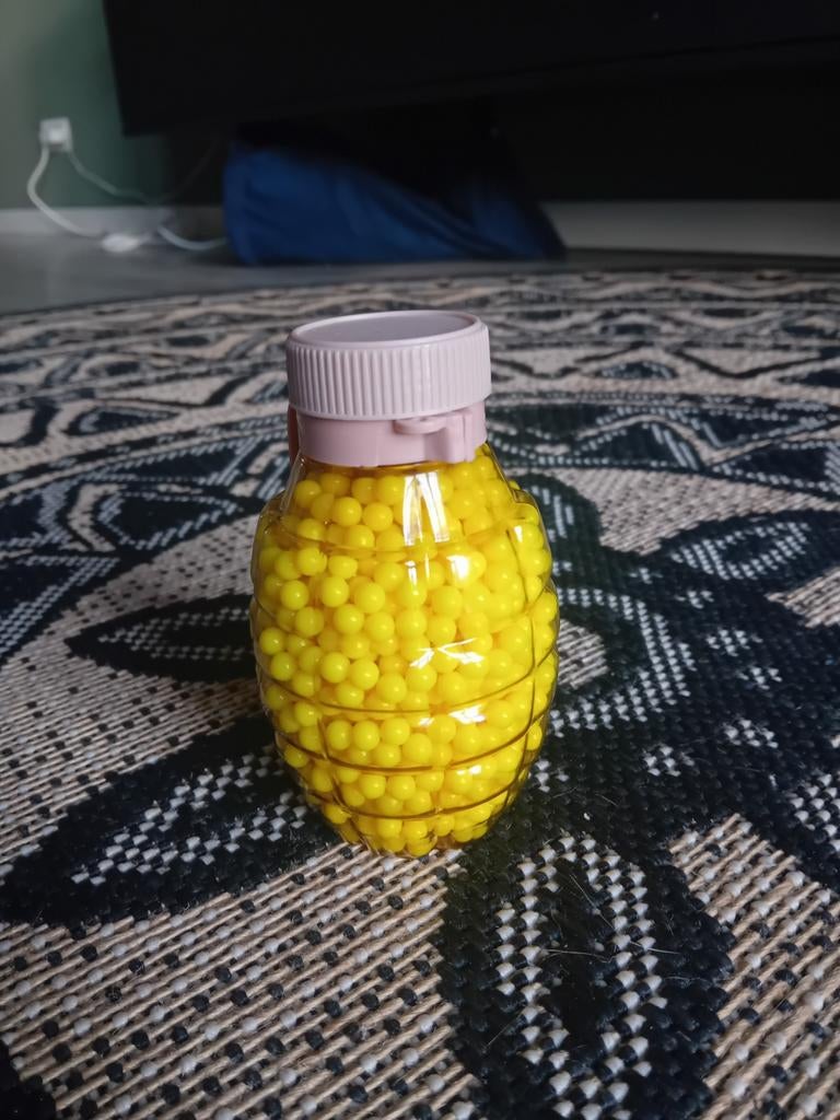 Balletjes voor de pistool nepe pistool, Ophalen of Verzenden, Gebruikt