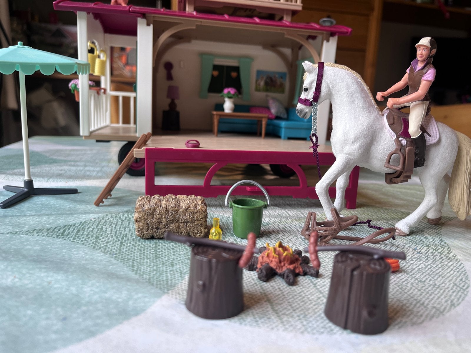 Schleich woonwagen in zeer goede staat, Ophalen of Verzenden, Zo goed als nieuw, Jongen of Meisje