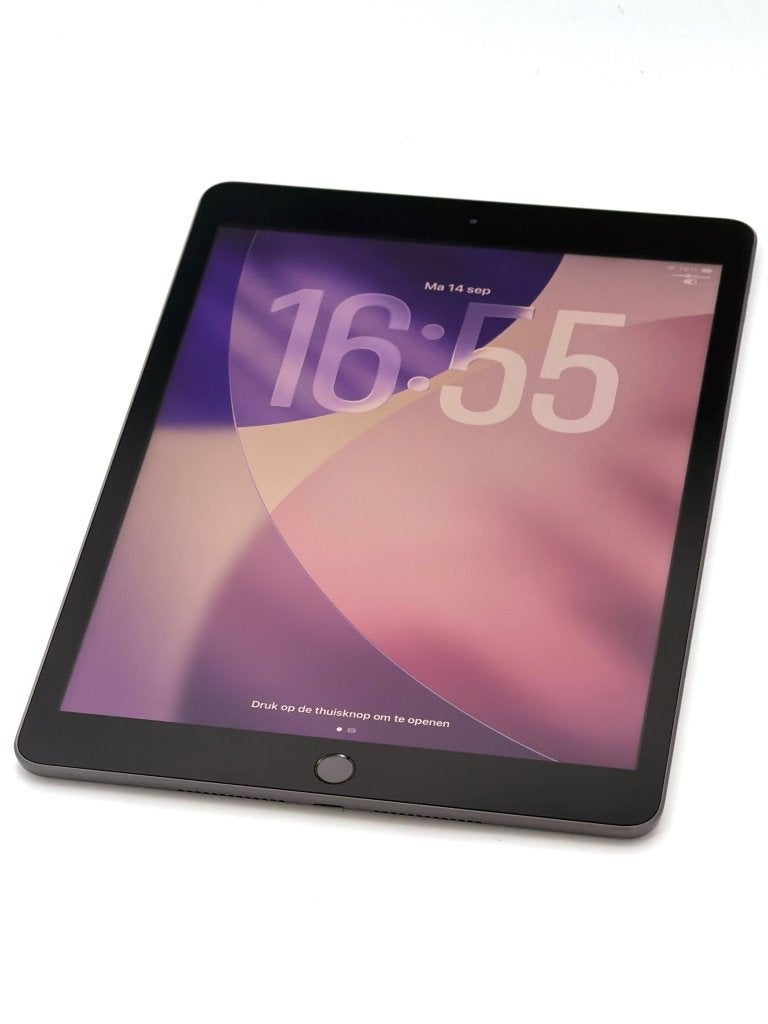 Erg Nette iPad 8th gen Black, met 92% batterijconditie!, Computers en Software, 10 inch, Gebruikt, 32 GB, Apple