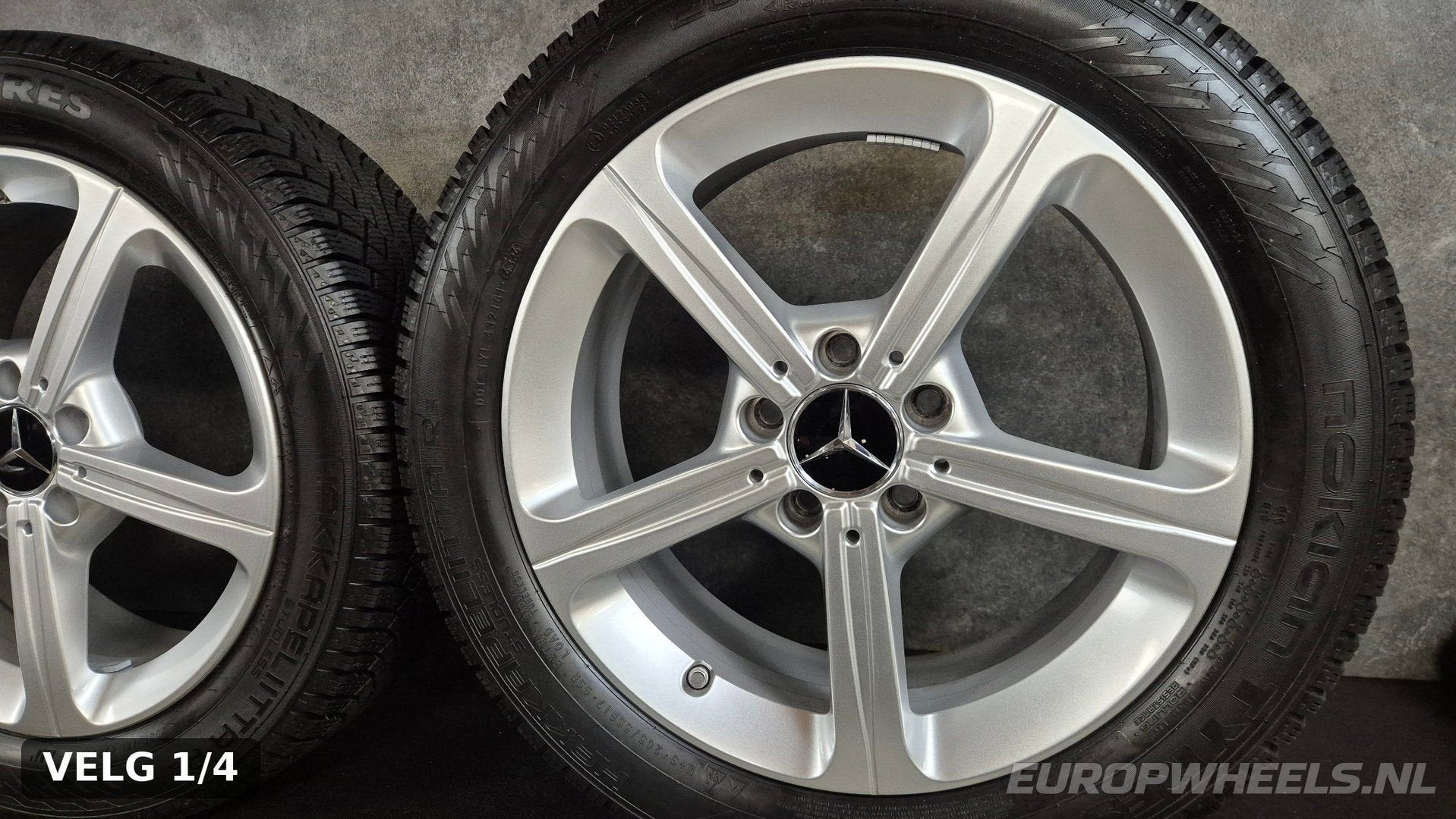 17 inch Mercedes W177 W247 CLA velgen winterbanden, Auto-onderdelen, Gebruikt, -, -, Banden en Velgen