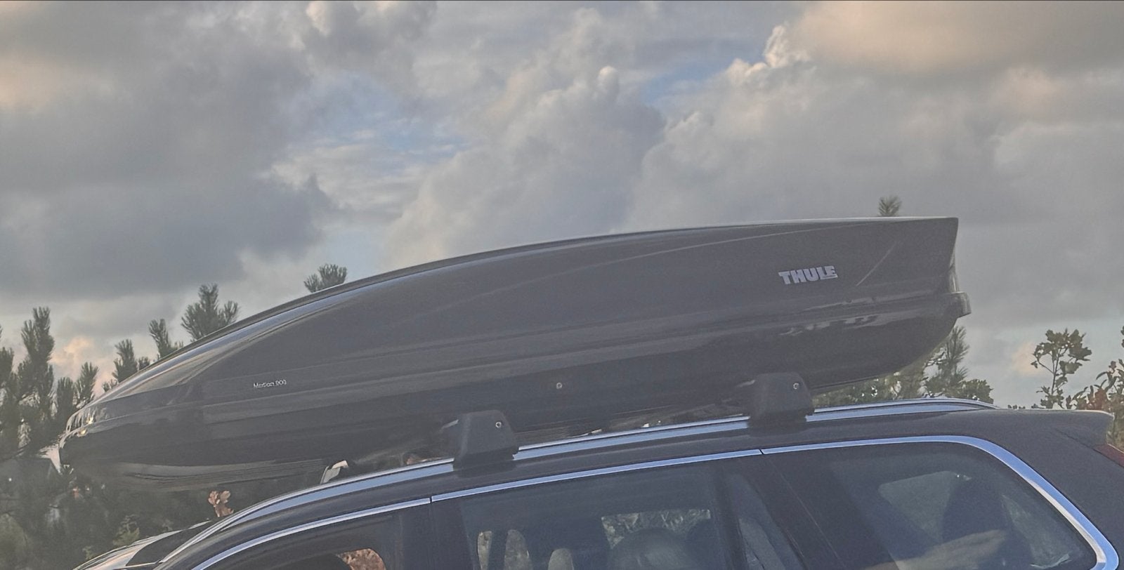 Thule Motion XXL dakkoffer met lichte beschadigingen, Ophalen, Gebruikt