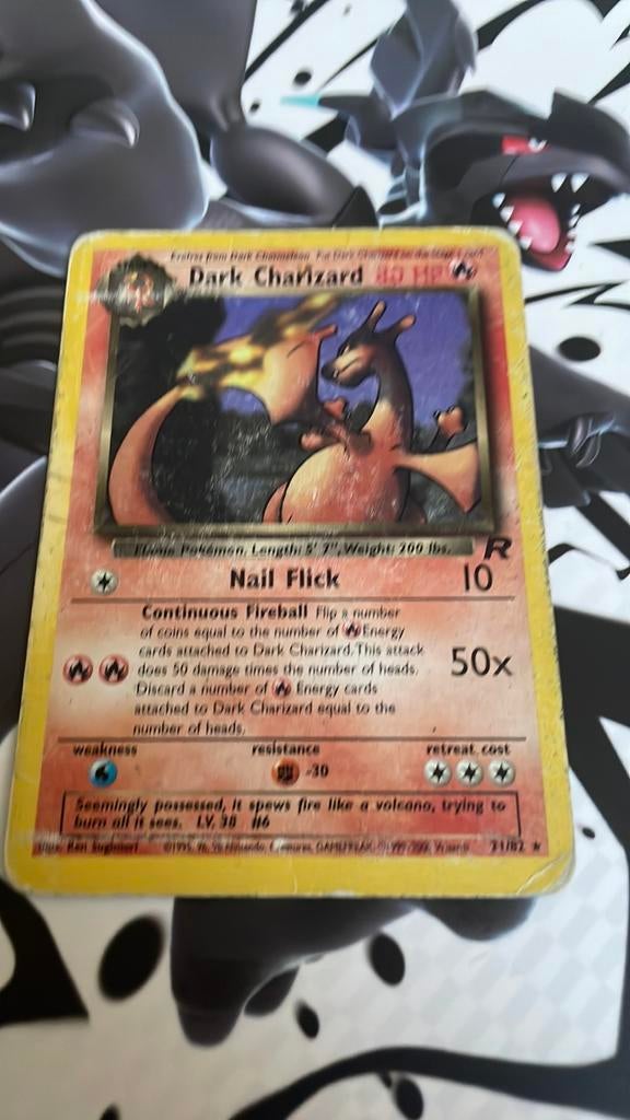 Charizard, Hobby en Vrije tijd, Verzamelkaartspellen | Pokémon, Ophalen of Verzenden, Zo goed als nieuw