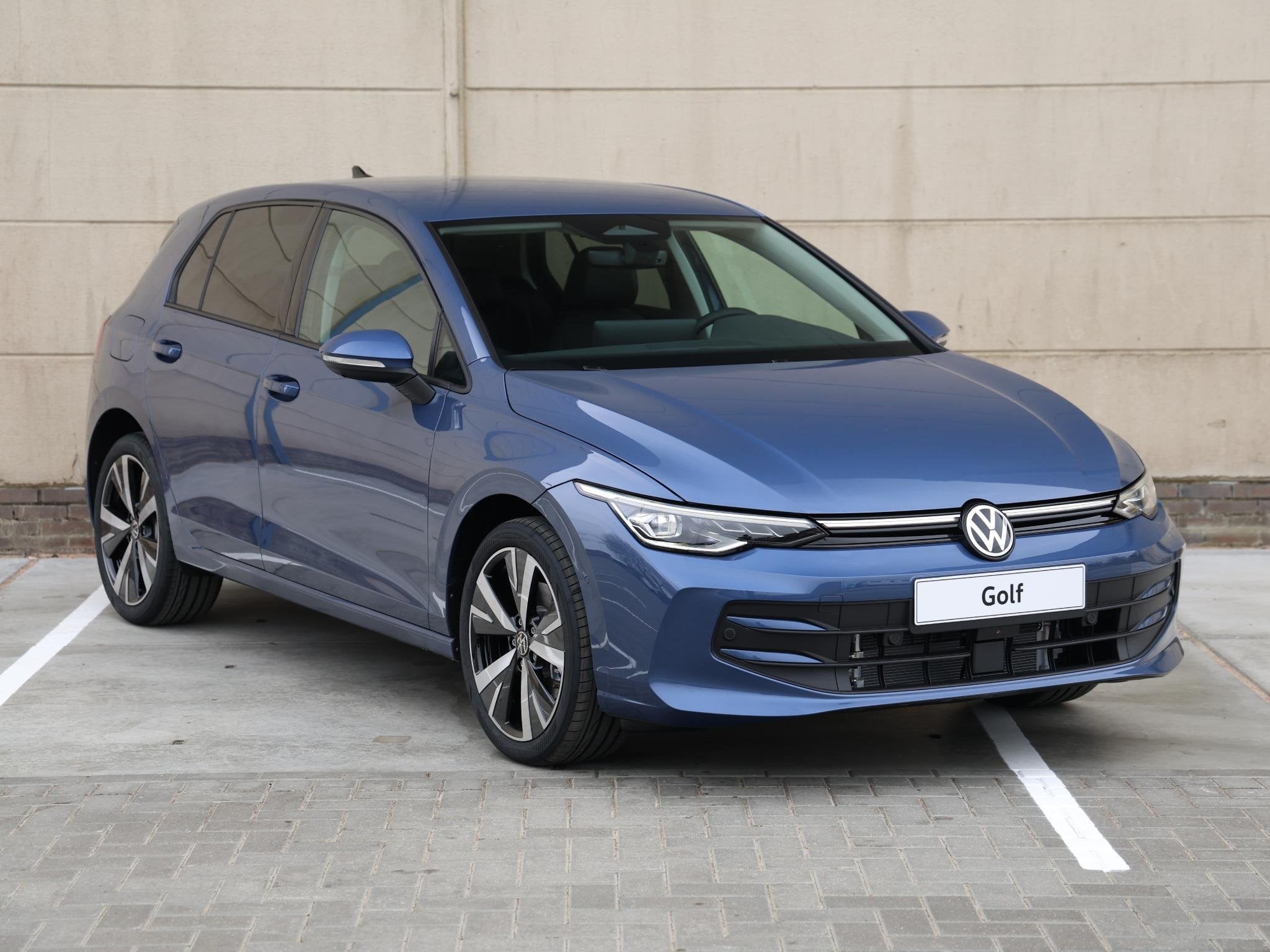 Volkswagen Golf Life Edition 1.5 eHybrid 204 PK | 18" velgen, Auto's, 1498 cc, 4 cilinders, 150 pk, Blauw