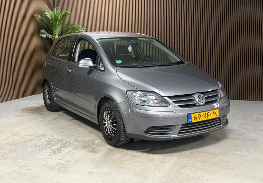 Volkswagen Golf Plus 1.6 FSI Sportline (bj 2005), Auto's, Volkswagen, Golf Plus, Gebruikt, 4 cilinders, 116 pk