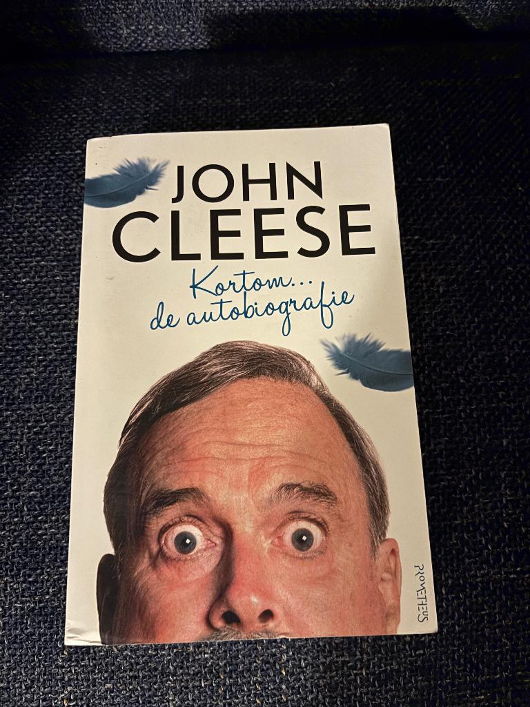 Kortom : autobiografie John Cleese, Ophalen, Zo goed als nieuw, John Cleese, Film, Tv en Media