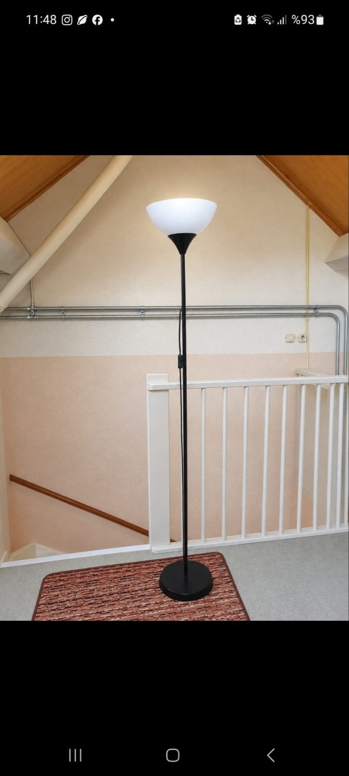 Staande lamp met witte kap, Ophalen, E27 (groot), Zo goed als nieuw, Metaal