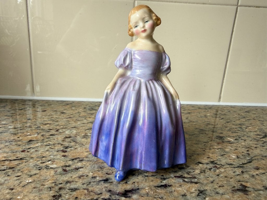 Royal Doulton figurine - Marie, Ophalen, Zo goed als nieuw, Mens