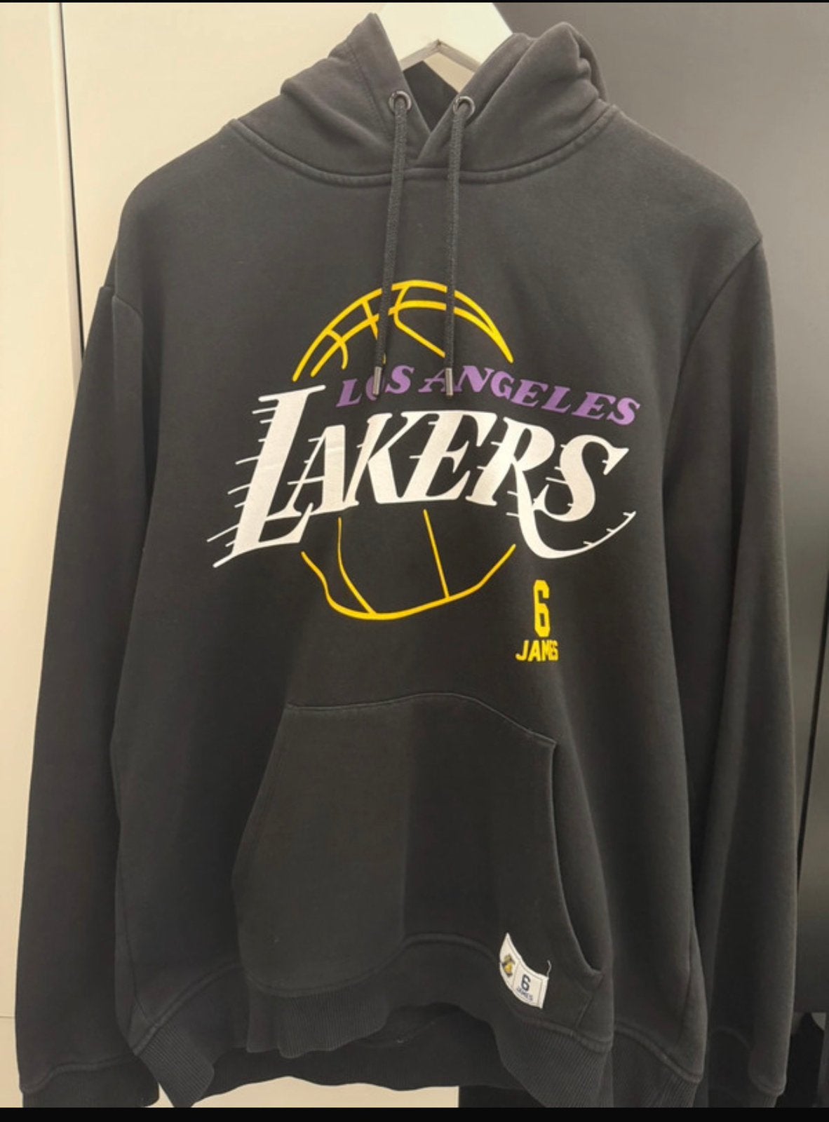 NBA Lakers Hoodie, Ophalen of Verzenden, Nieuw, Maat 56/58 (XL), Zwart