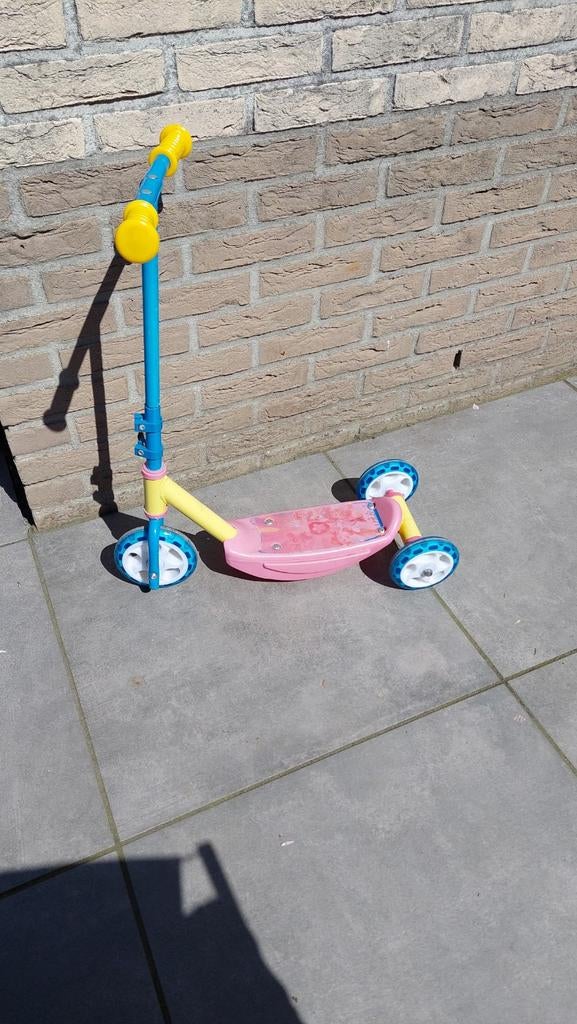Step met 3 wielen - verkleurd maar functioneel, Fietsen en Brommers, Steps, Ophalen, Gebruikt, Gewone step, Paw Patrol