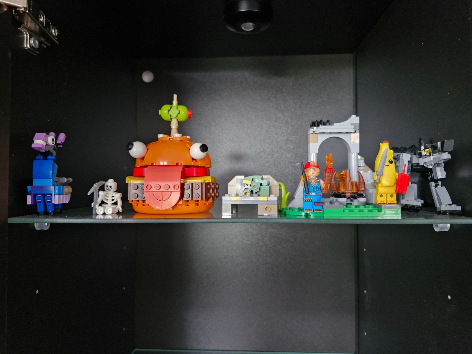 LEGO Fortnite sets 77075 en 77070, Kinderen en Baby's, Speelgoed | Duplo en Lego, Ophalen, Overige thema's, Lego, Zo goed als nieuw