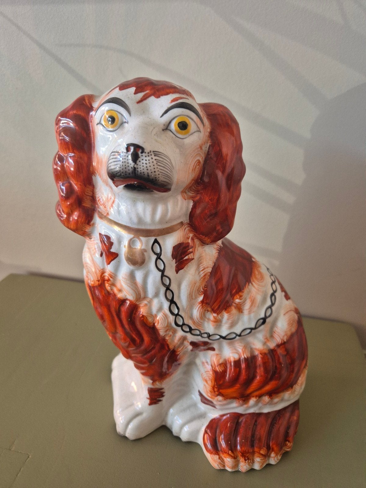 Antieke Engelse spaniël — keramiek uit Staffordshire, Antiek en Kunst, Ophalen of Verzenden