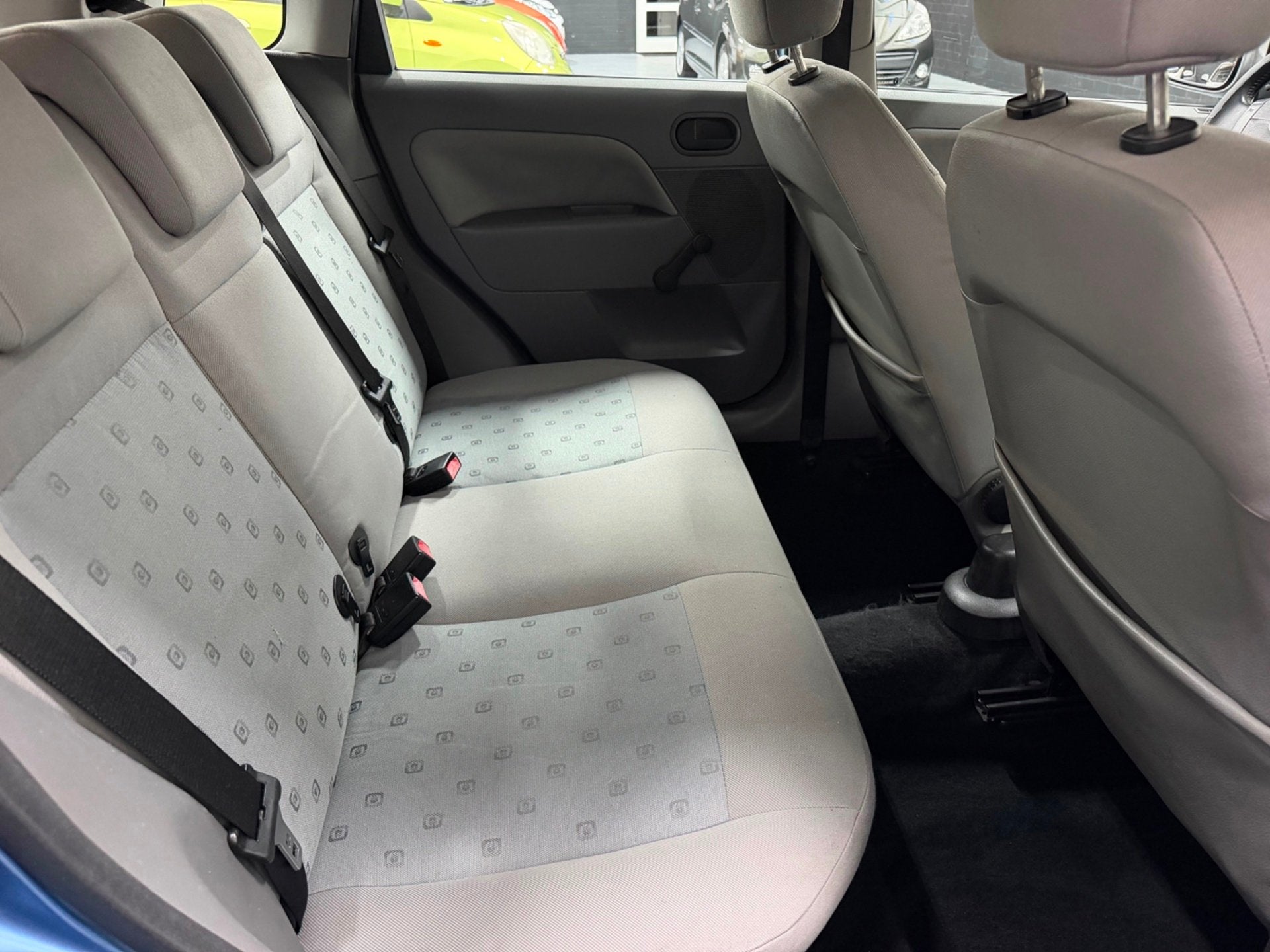 Foto 10 van Ford Fiesta 1.3 Core Nap/5Drs/APK 09-2027!