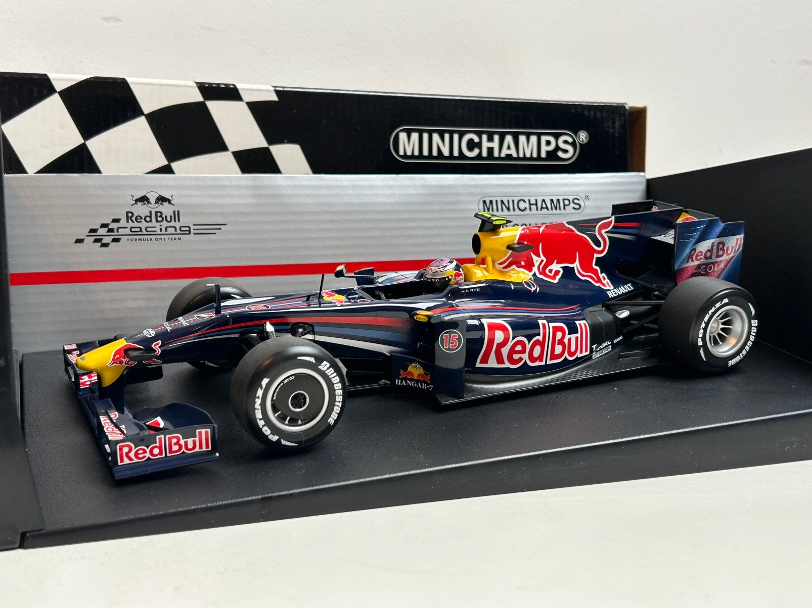 1/18 Minichamps Red Bull Renault RB5 F1 2009 Vettel, Ophalen of Verzenden, Nieuw, MiniChamps