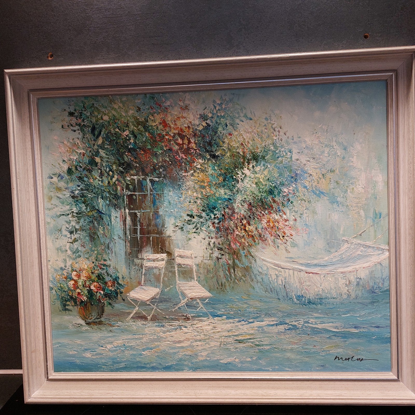 Schilderij: Zonnige Tuin met Hangmat en Stoelen, Antiek en Kunst, Ophalen