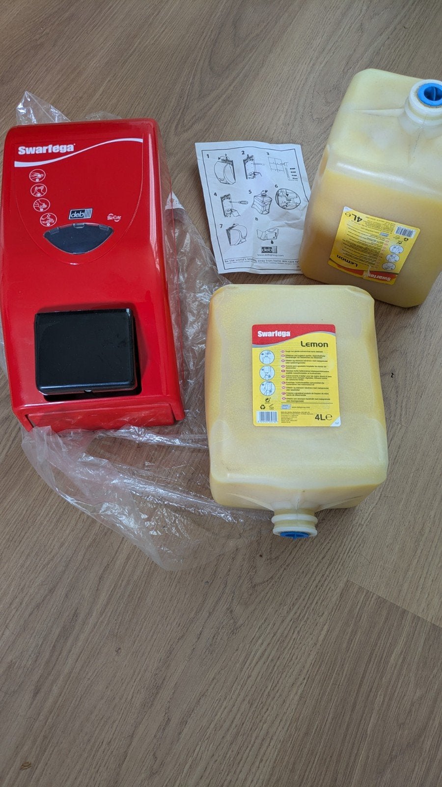 Swarfega Dispenser incl. 2 Ampullen, Ophalen, Nieuw