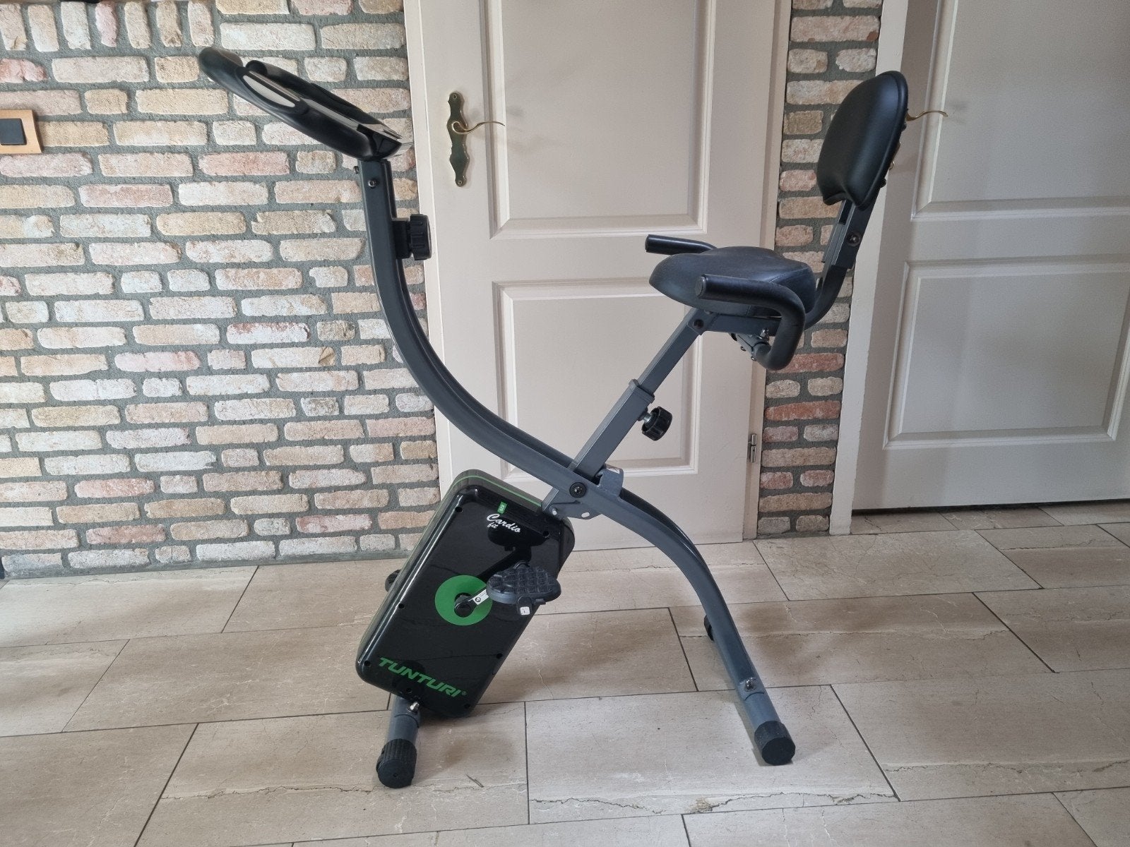 Mooie hometrainer., Ophalen, Zo goed als nieuw, Hometrainer