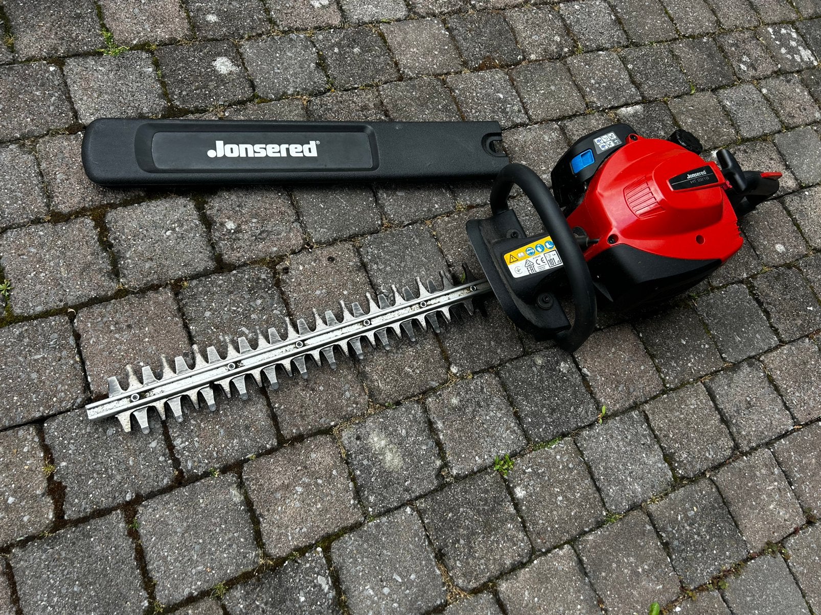 Jonsered HT2218 heggenschaar, Ophalen of Verzenden, Zo goed als nieuw, Benzine