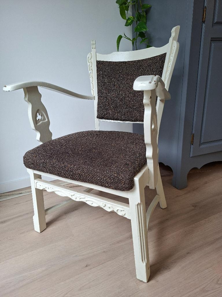 Oma Stoel, Huis en Inrichting, Stoelen, Ophalen, Gebruikt, Wit, Eén