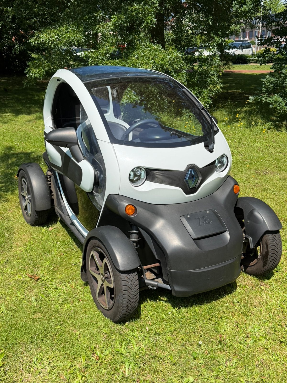 Renault Twizy vaste prijs 2500, Auto's, Automaat, Overige carrosserieën, 100 pk, Origineel Nederlands