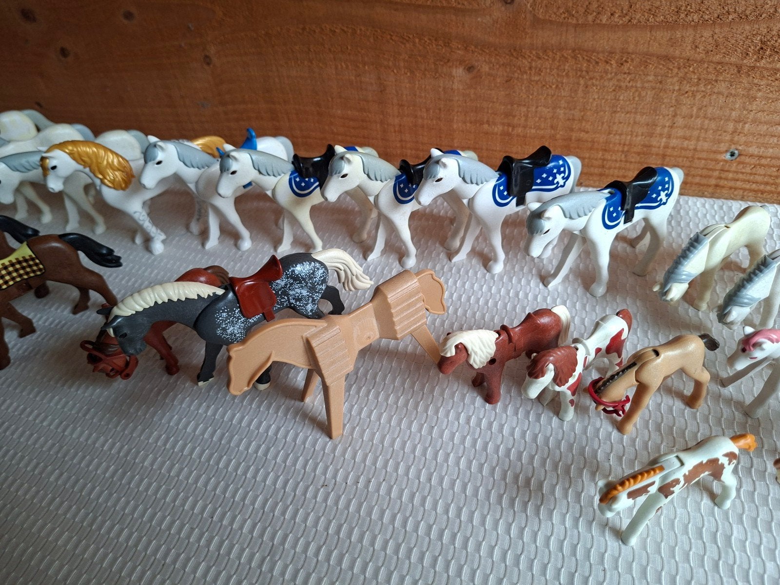 Grote collectie Playmobil paarden en accessoires, Ophalen of Verzenden, Gebruikt