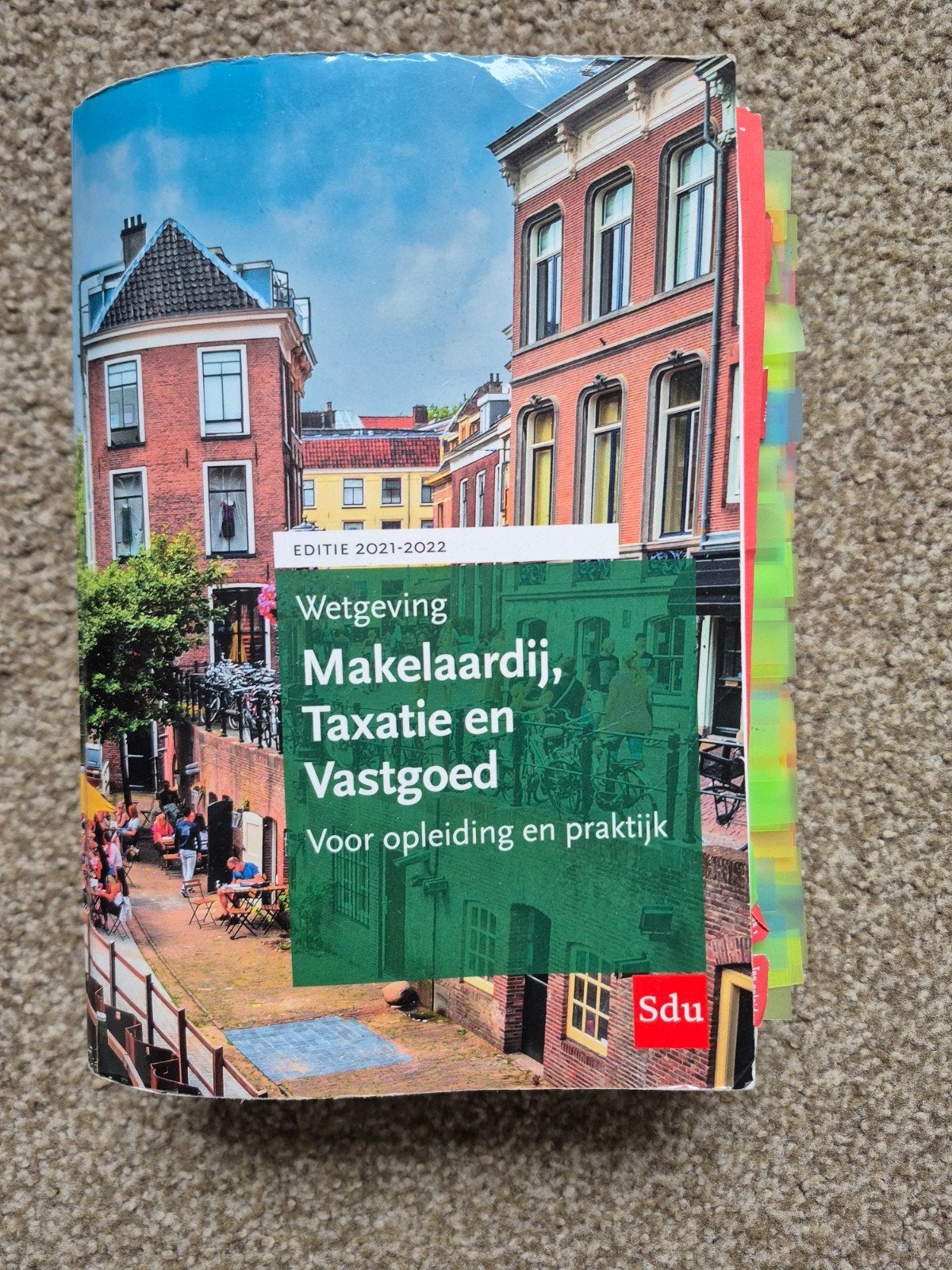 Wetgeving Makelaardij, Taxatie en Vastgoed, 2021-2022, Boeken, Ophalen of Verzenden, Gelezen, Overige onderwerpen